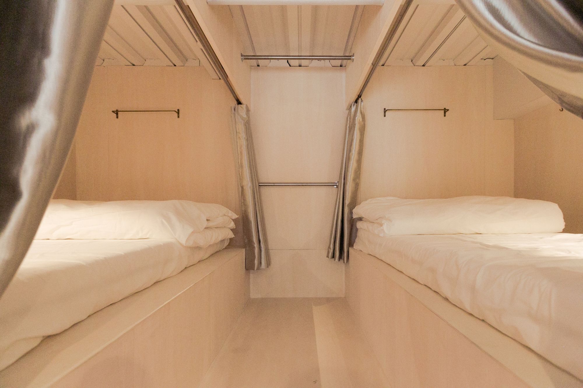 ホステル二木 Hostel Futagi ゲストハウス Фукуока Экстерьер фото